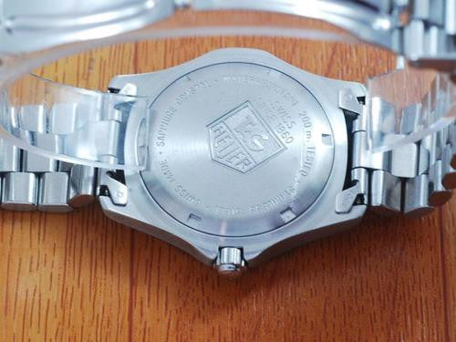 Tag Heuer 2000 Stainless Steel Men's Watch!